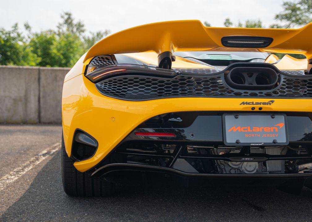 2025 McLaren 750S