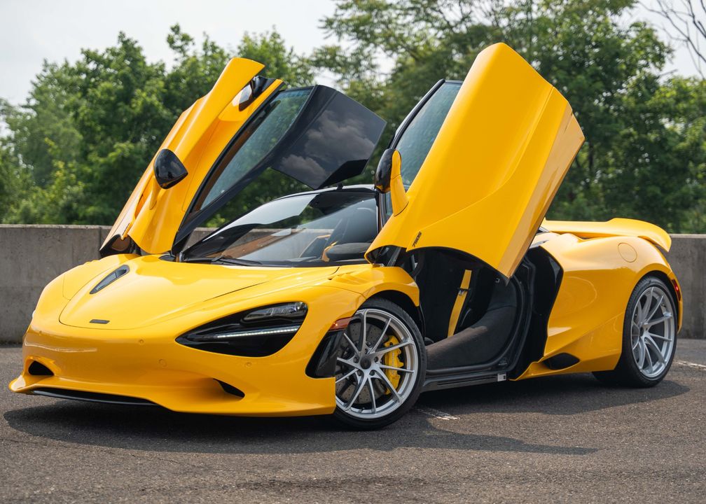 2025 McLaren 750S