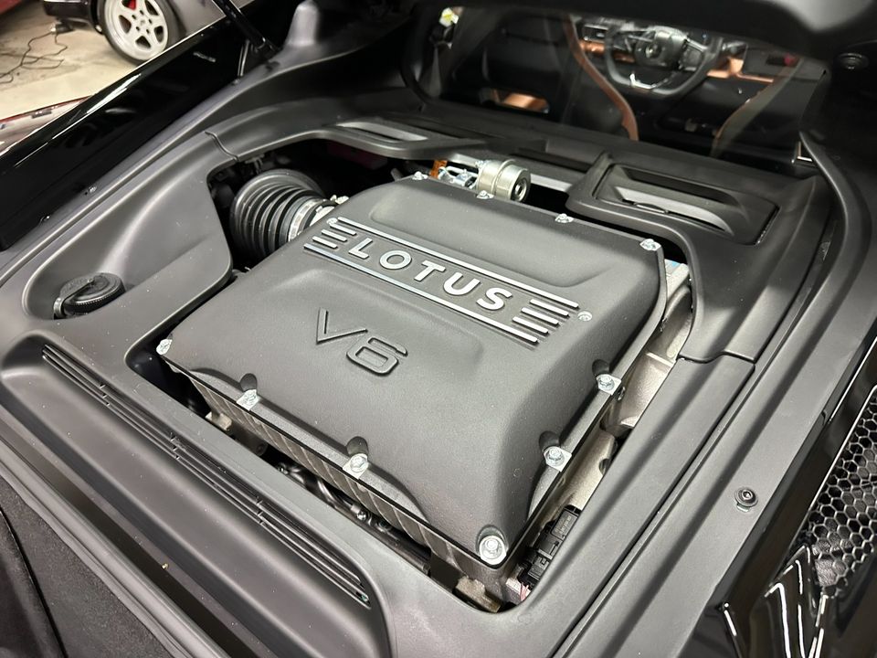 2025 Lotus Emira V6