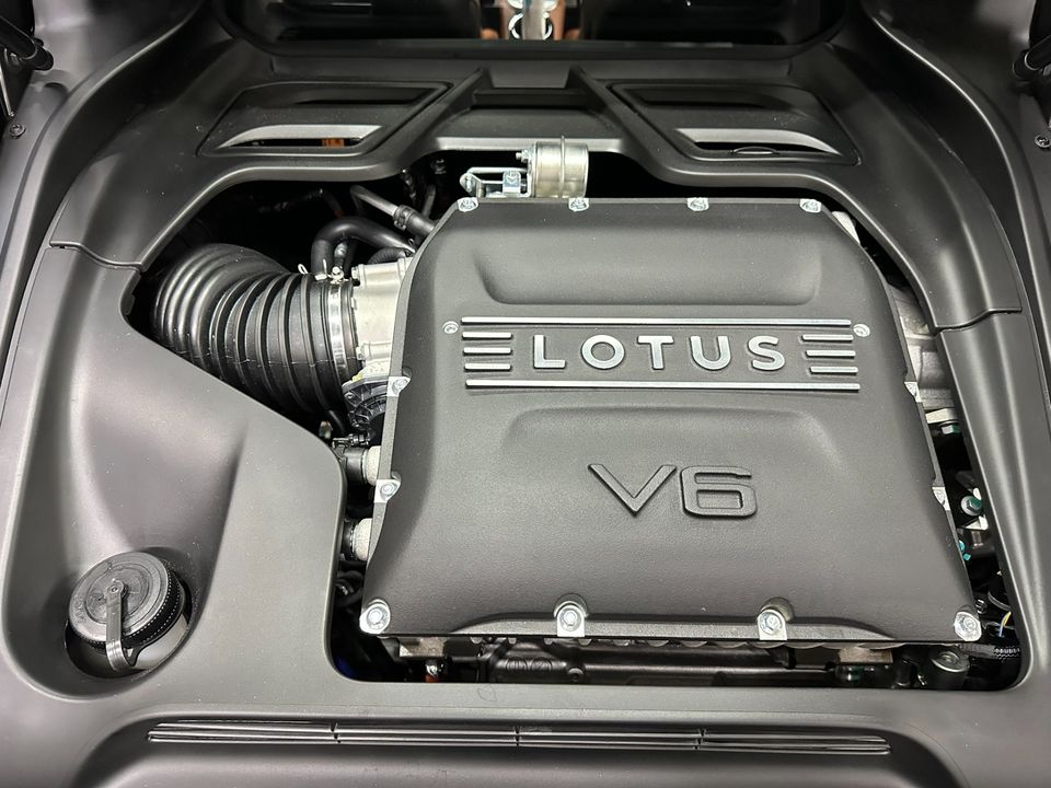 2025 Lotus Emira V6