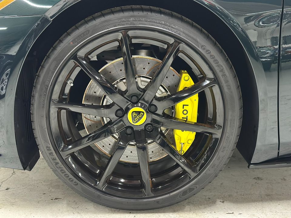 2025 Lotus Emira V6