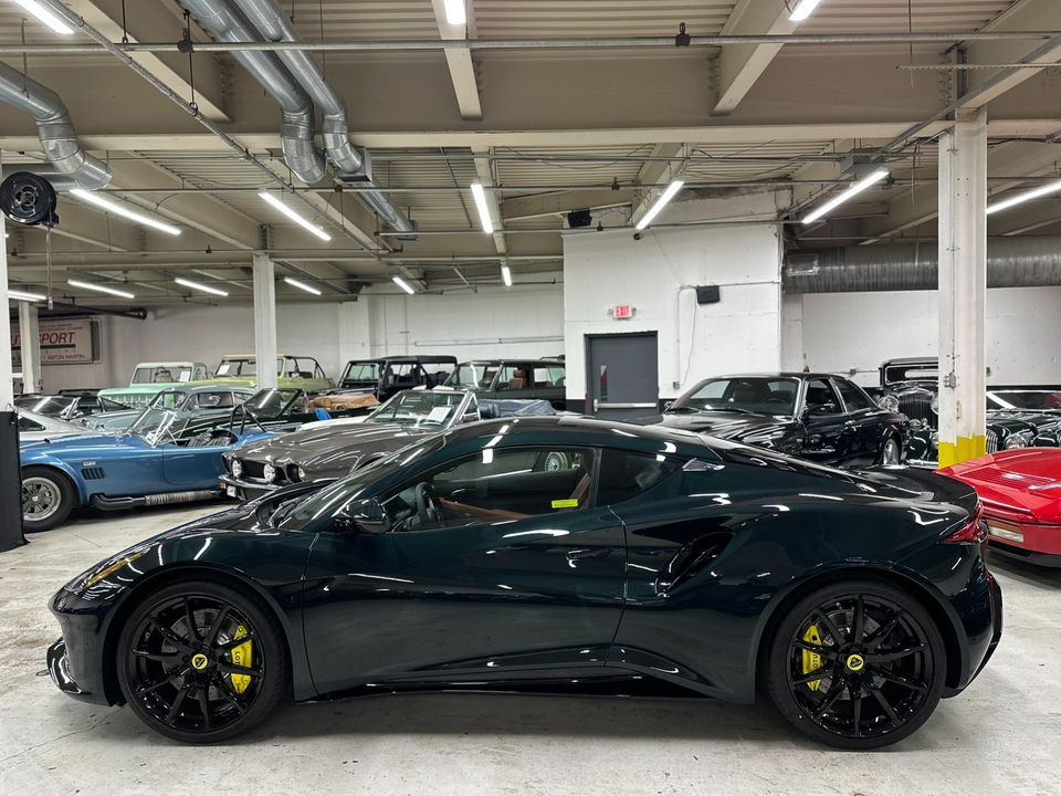 2025 Lotus Emira V6