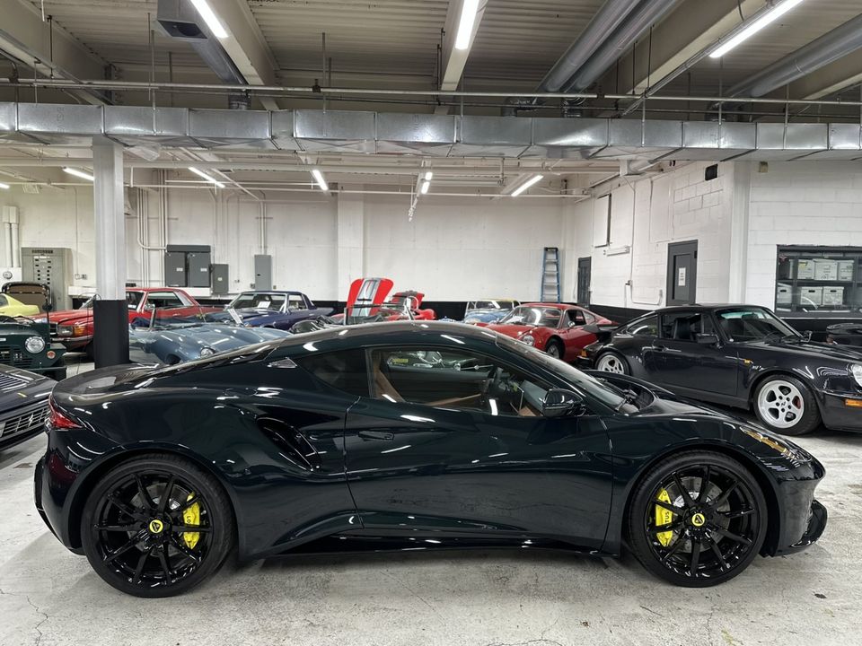 2025 Lotus Emira V6