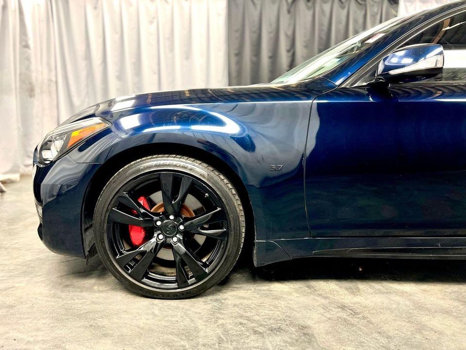 2019 INFINITI Q70L