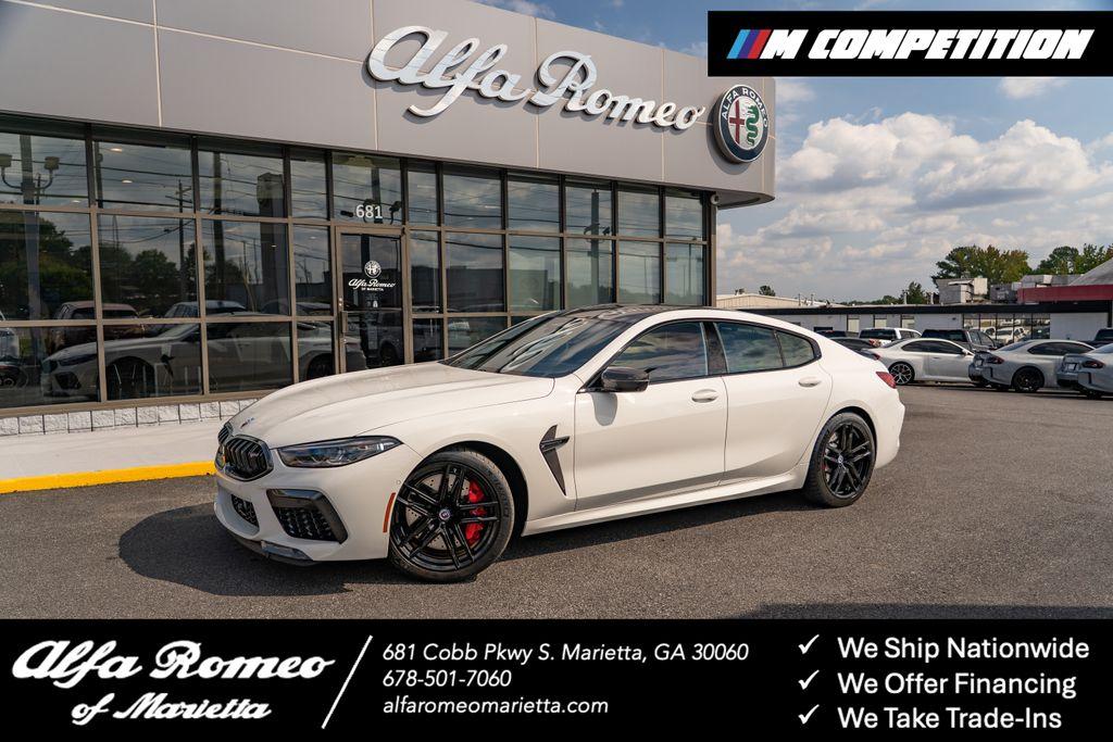 2023 BMW M8