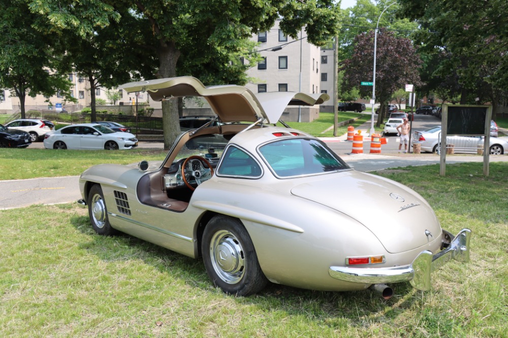 1991 Mercedes-Benz 300SL Gullwing Replica