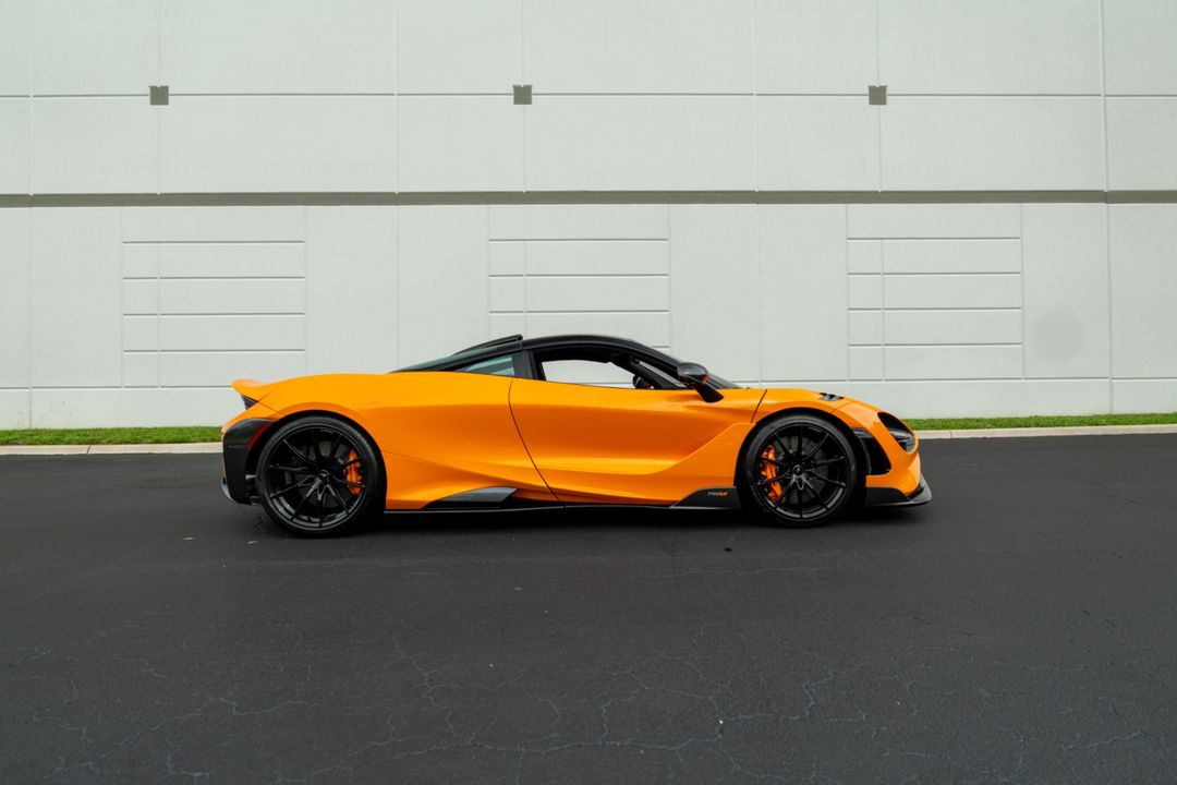 2021 McLaren 765LT