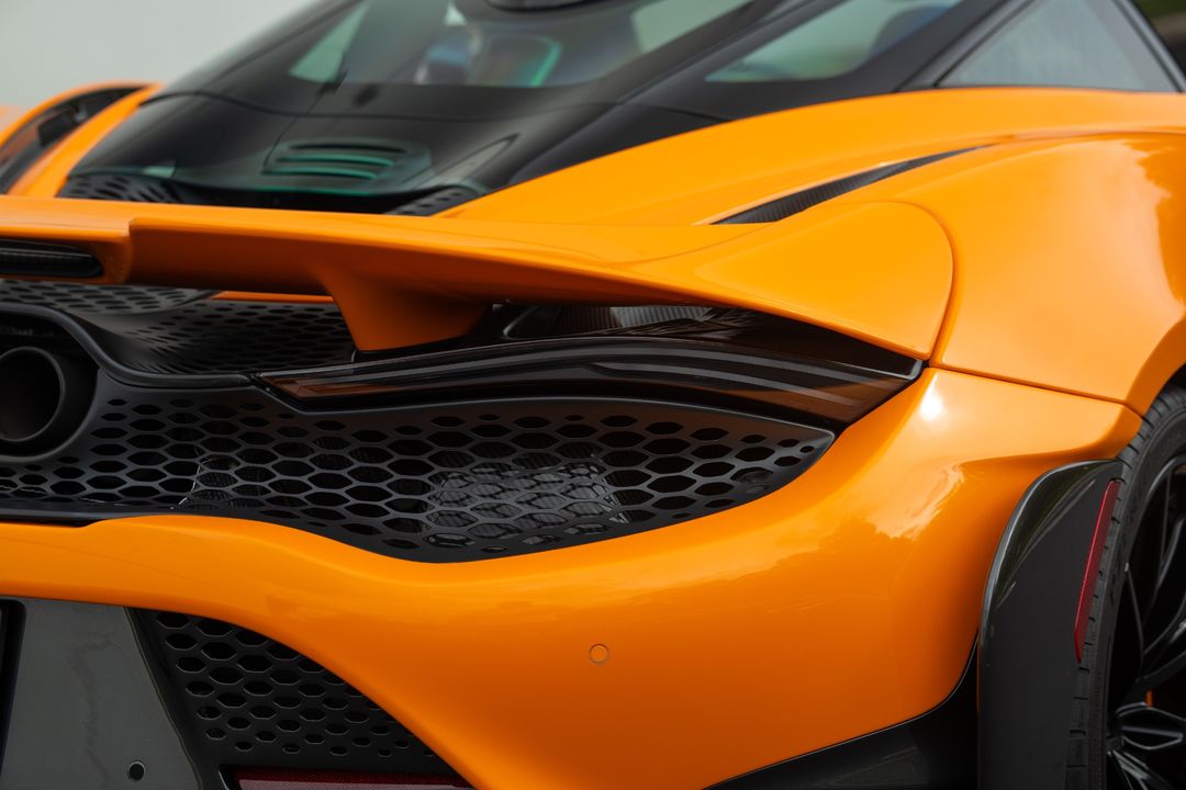 2021 McLaren 765LT