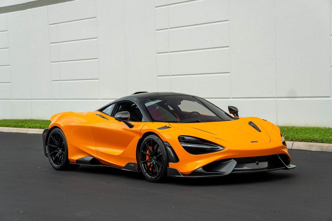 2021 McLaren 765LT