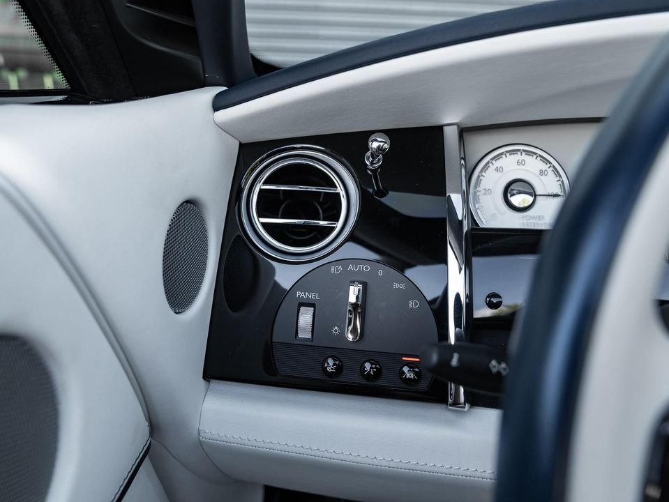 2018 Rolls-Royce Dawn