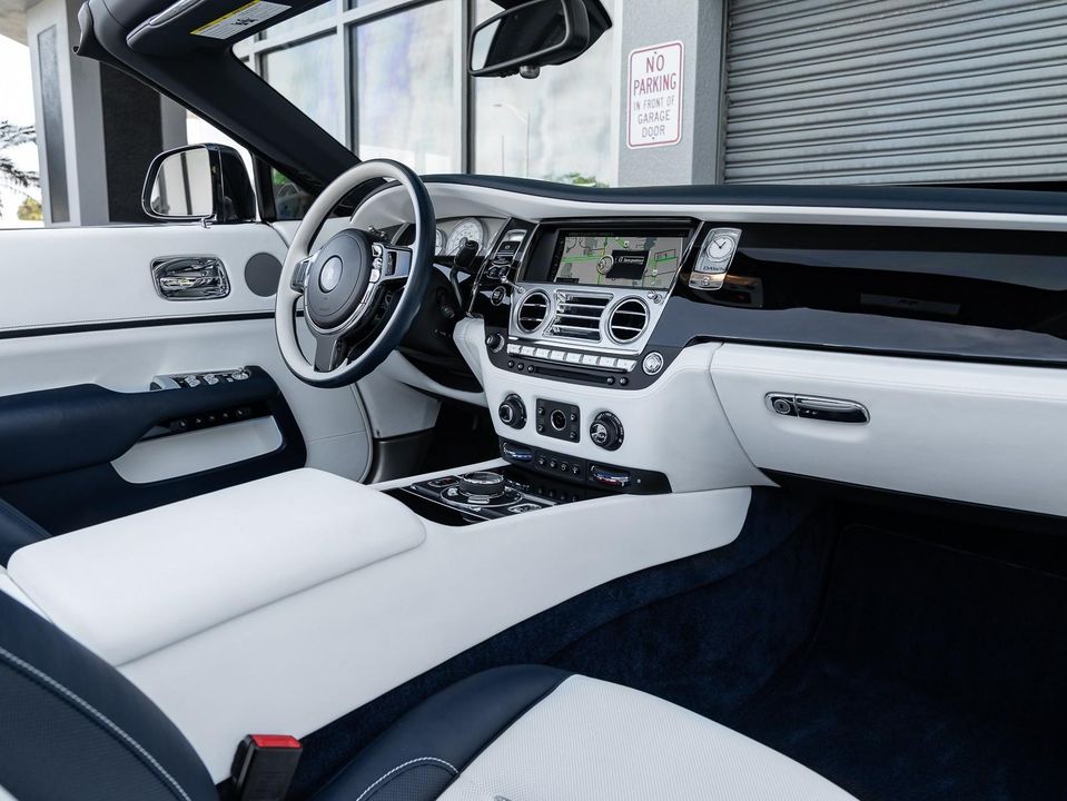 2018 Rolls-Royce Dawn