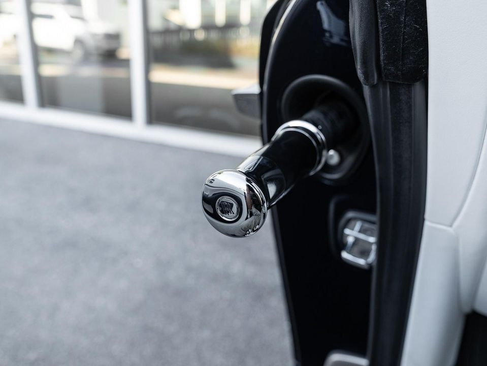 2018 Rolls-Royce Dawn