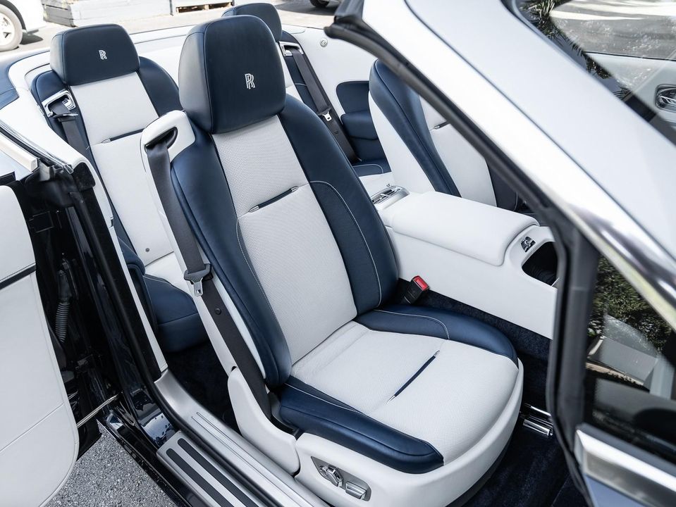 2018 Rolls-Royce Dawn