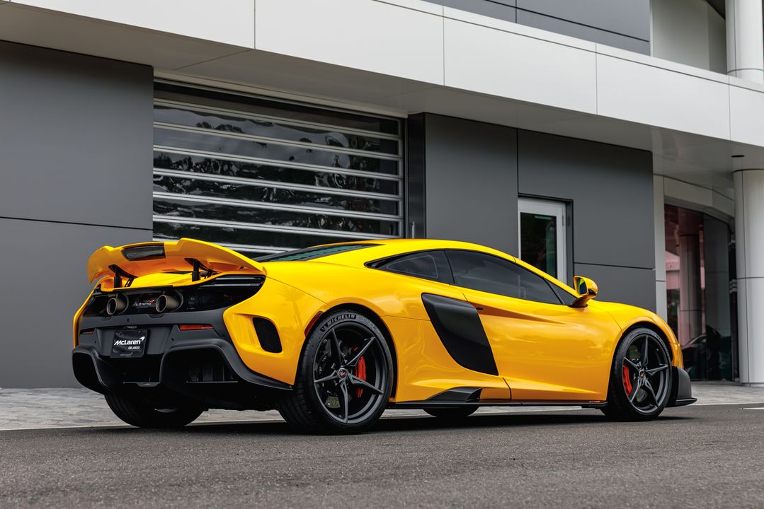 2016 McLaren 675LT