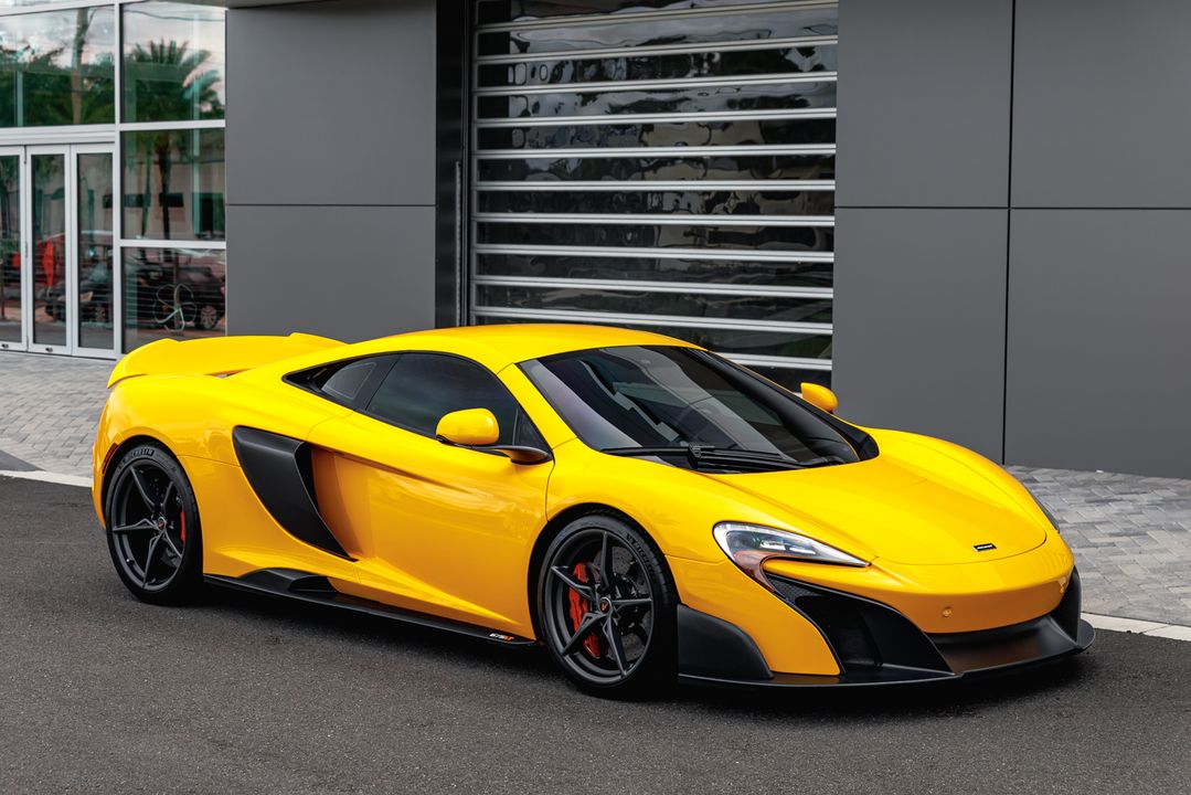 2016 McLaren 675LT