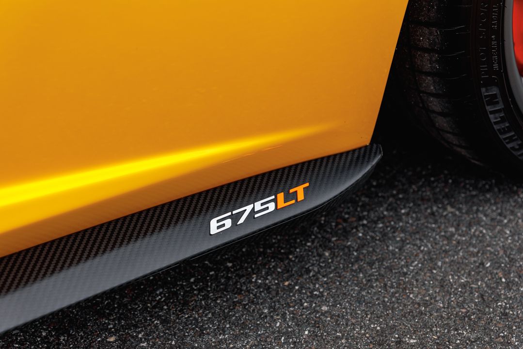 2016 McLaren 675LT