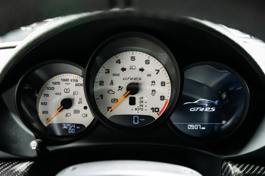 2023 Porsche 718 Cayman
