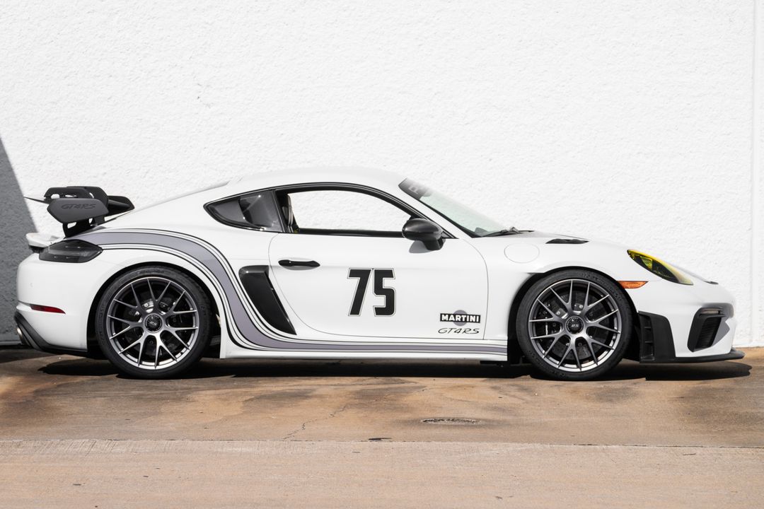 2023 Porsche 718 Cayman