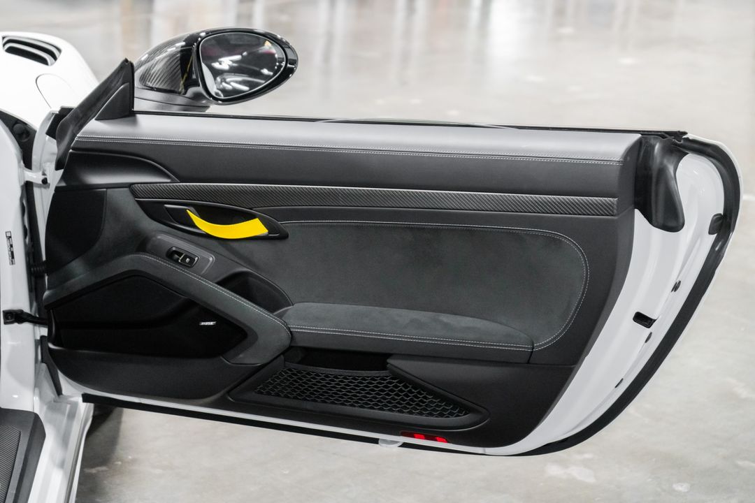 2023 Porsche 718 Cayman