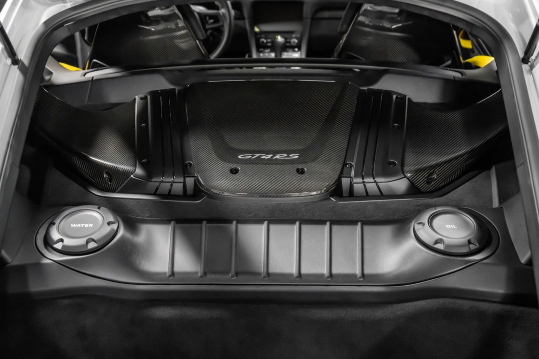 2023 Porsche 718 Cayman