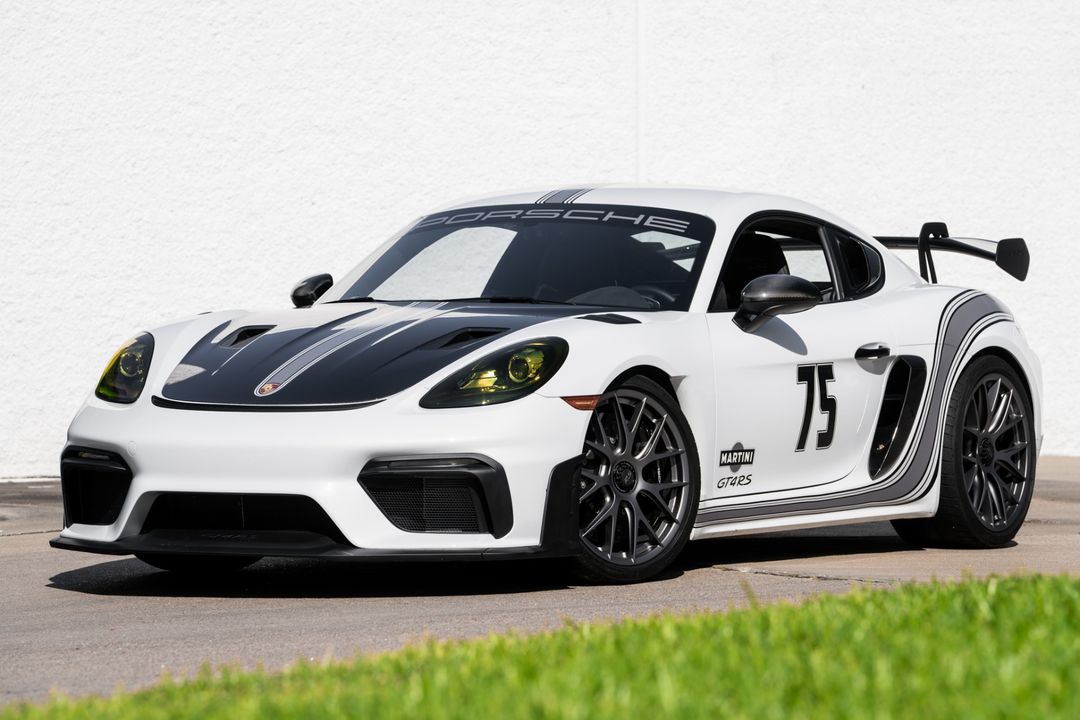 2023 Porsche 718 Cayman