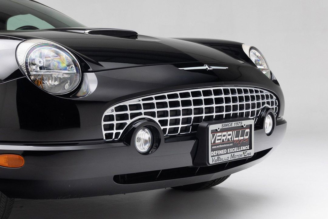 2002 Ford Thunderbird
