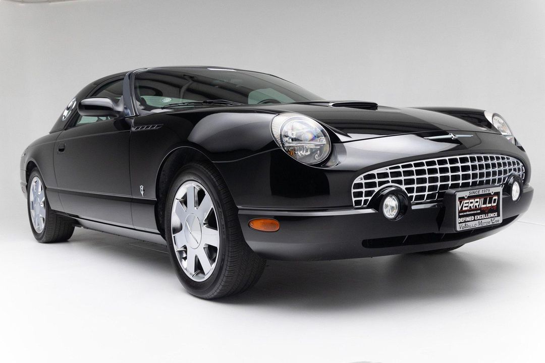 2002 Ford Thunderbird