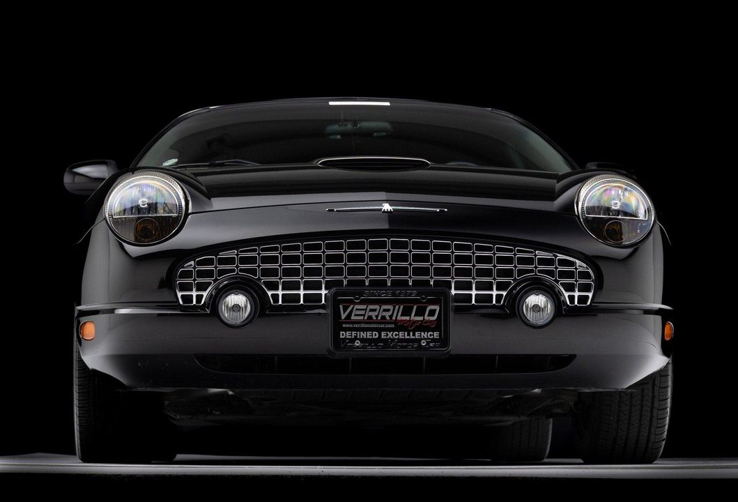 2002 Ford Thunderbird