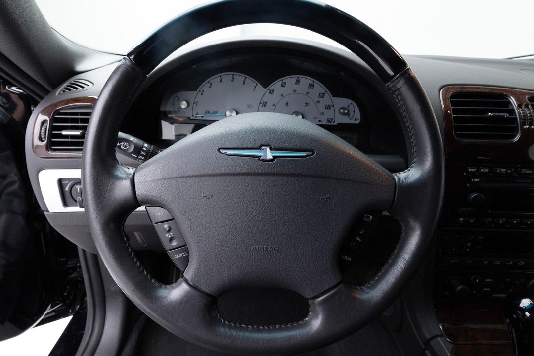 2002 Ford Thunderbird