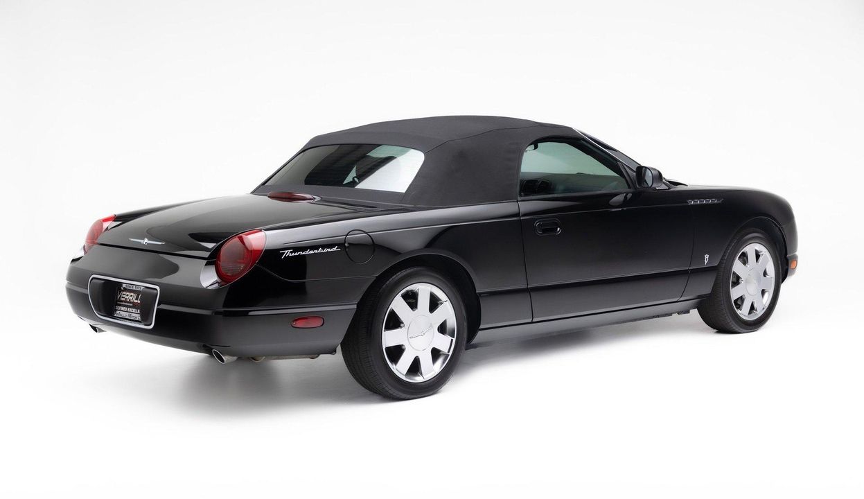 2002 Ford Thunderbird