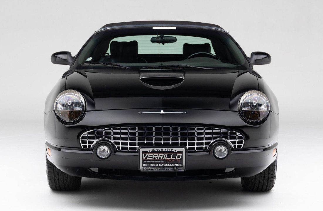 2002 Ford Thunderbird
