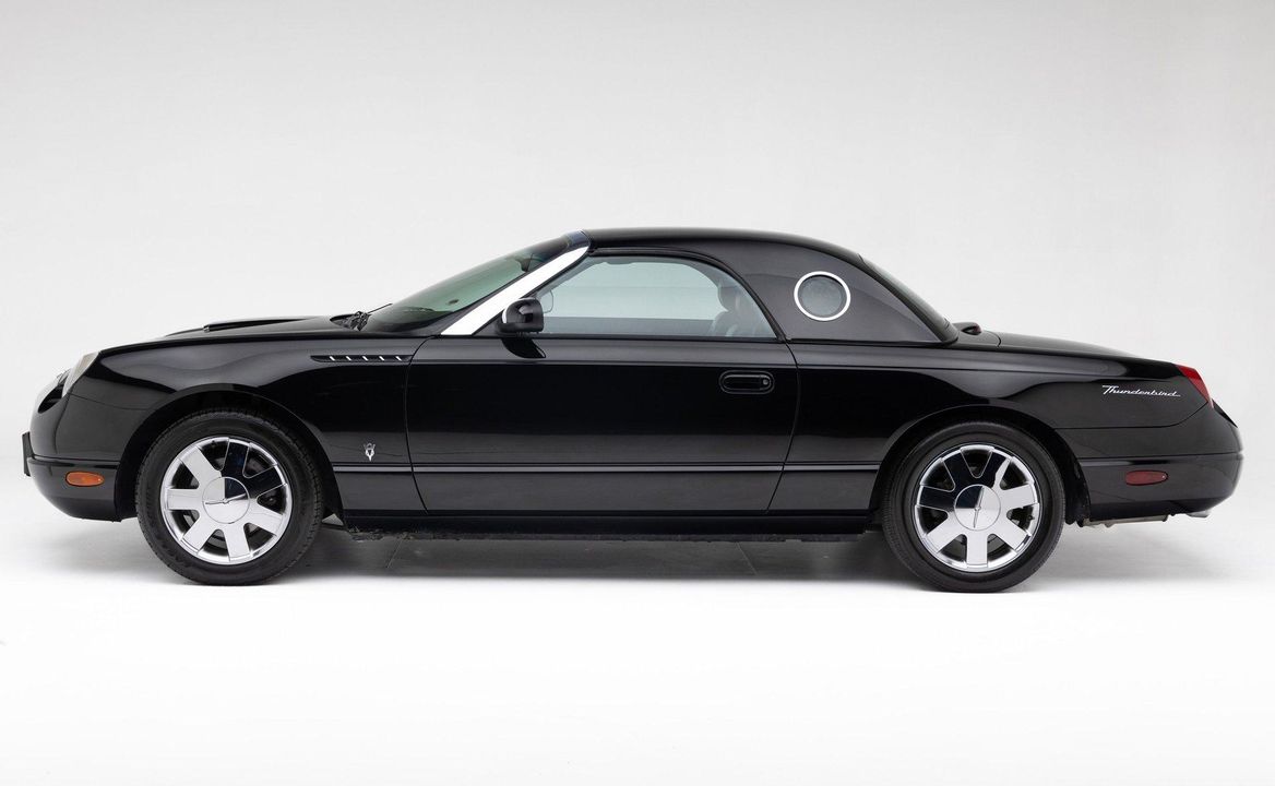 2002 Ford Thunderbird