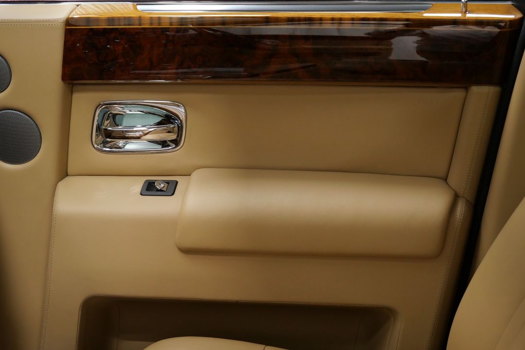 2010 Rolls-Royce Phantom
