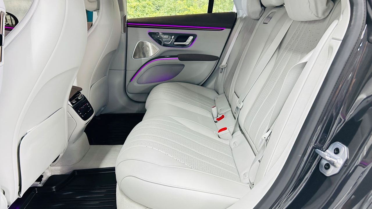 2023 Mercedes-Benz EQS ONE OWNER