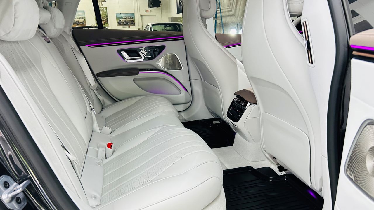 2023 Mercedes-Benz EQS ONE OWNER