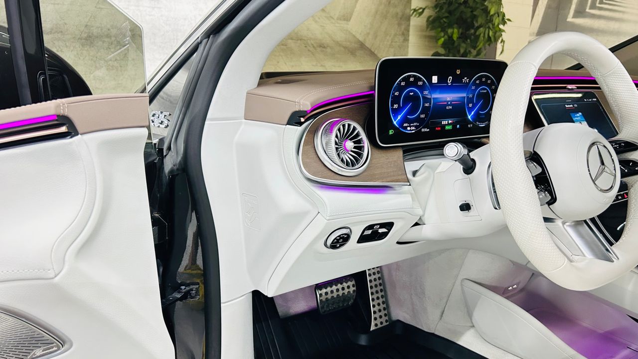 2023 Mercedes-Benz EQS ONE OWNER