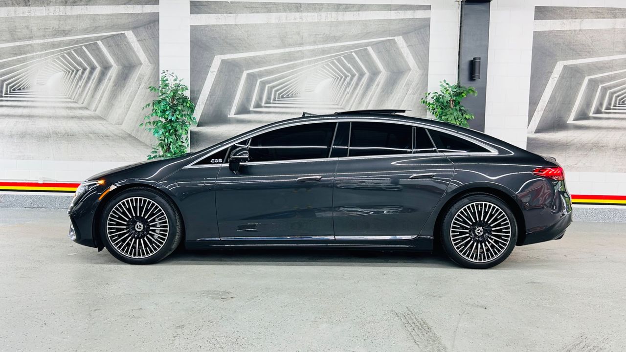 2023 Mercedes-Benz EQS ONE OWNER