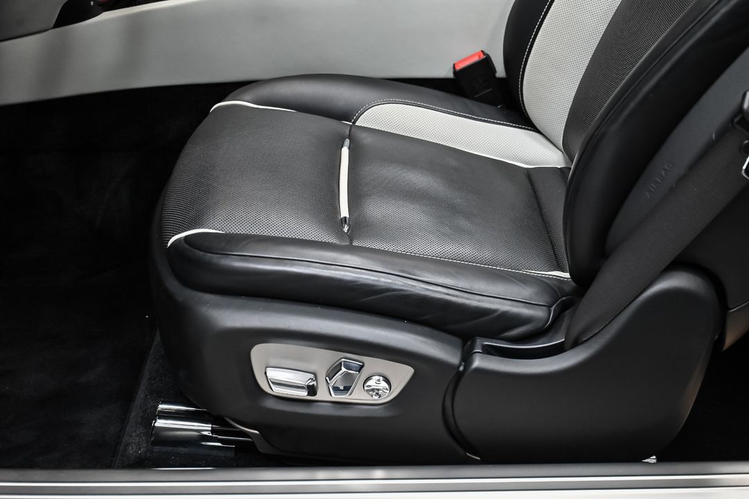 2018 Rolls-Royce Dawn