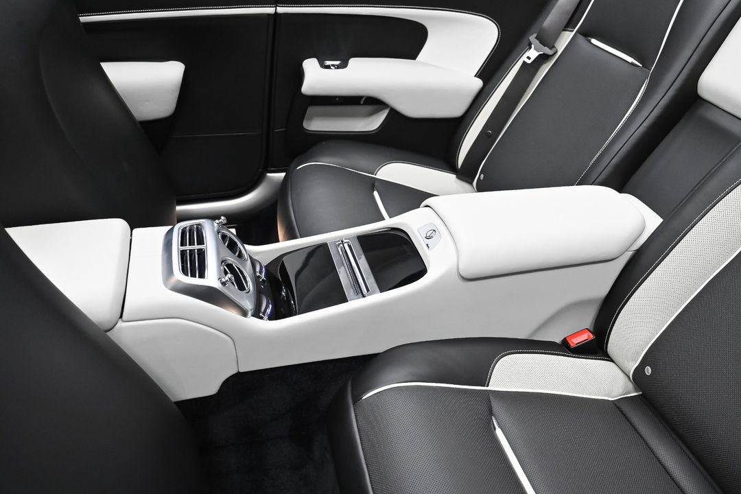 2018 Rolls-Royce Dawn