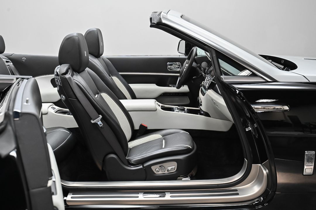 2018 Rolls-Royce Dawn