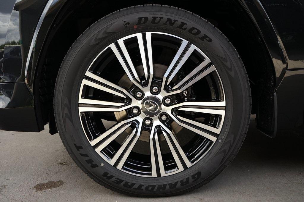 2025 Lexus LX 600