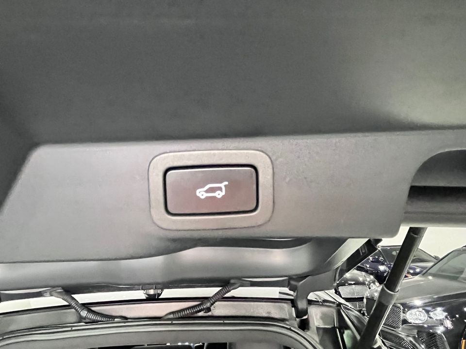2020 Land Rover Range Rover Sport HSE AWD