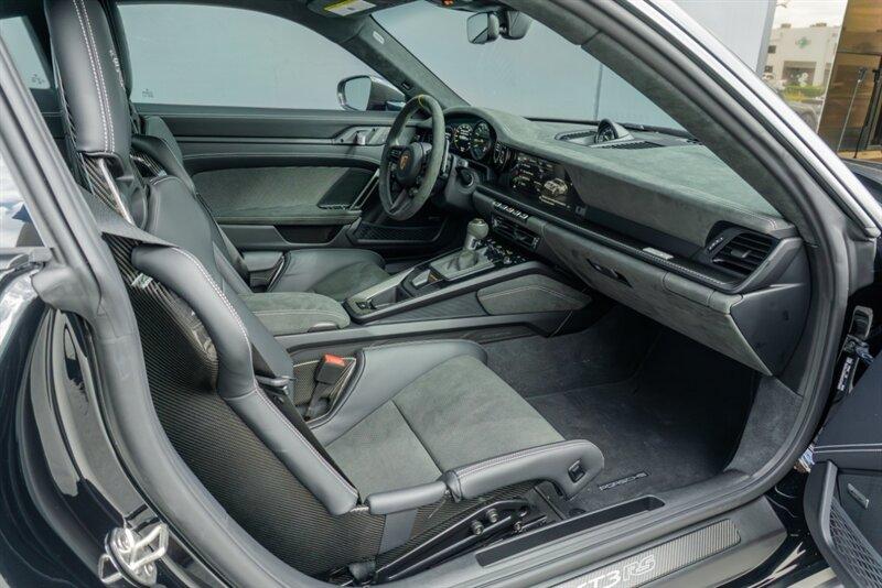 2025 Porsche 911