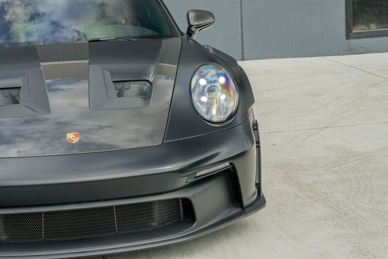 2025 Porsche 911