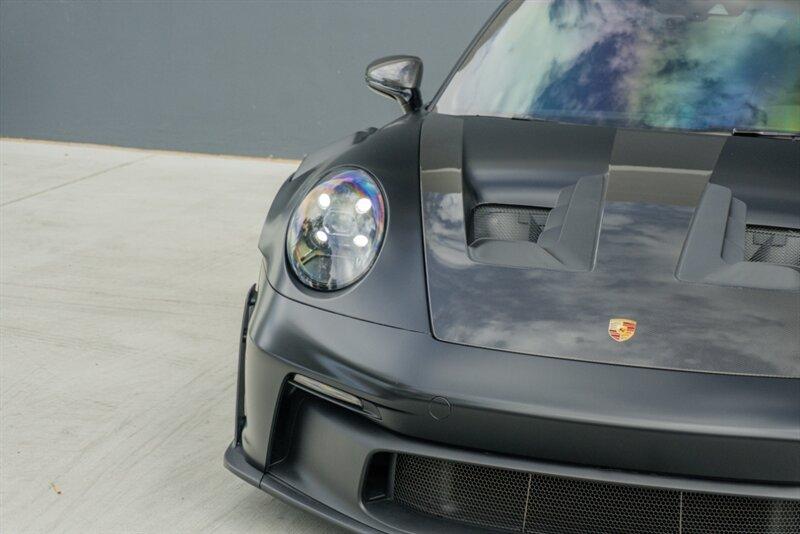 2025 Porsche 911