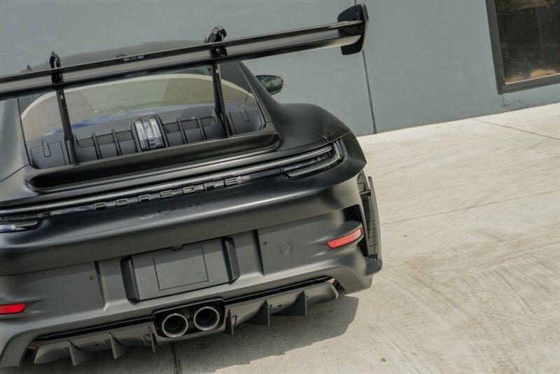 2025 Porsche 911