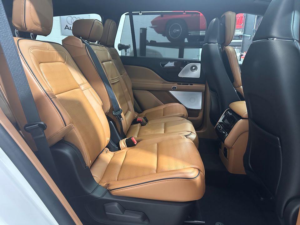 2023 Lincoln Aviator