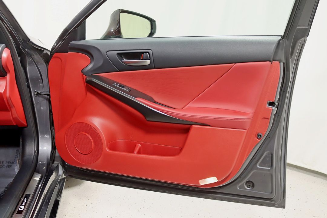 2021 Lexus IS 350