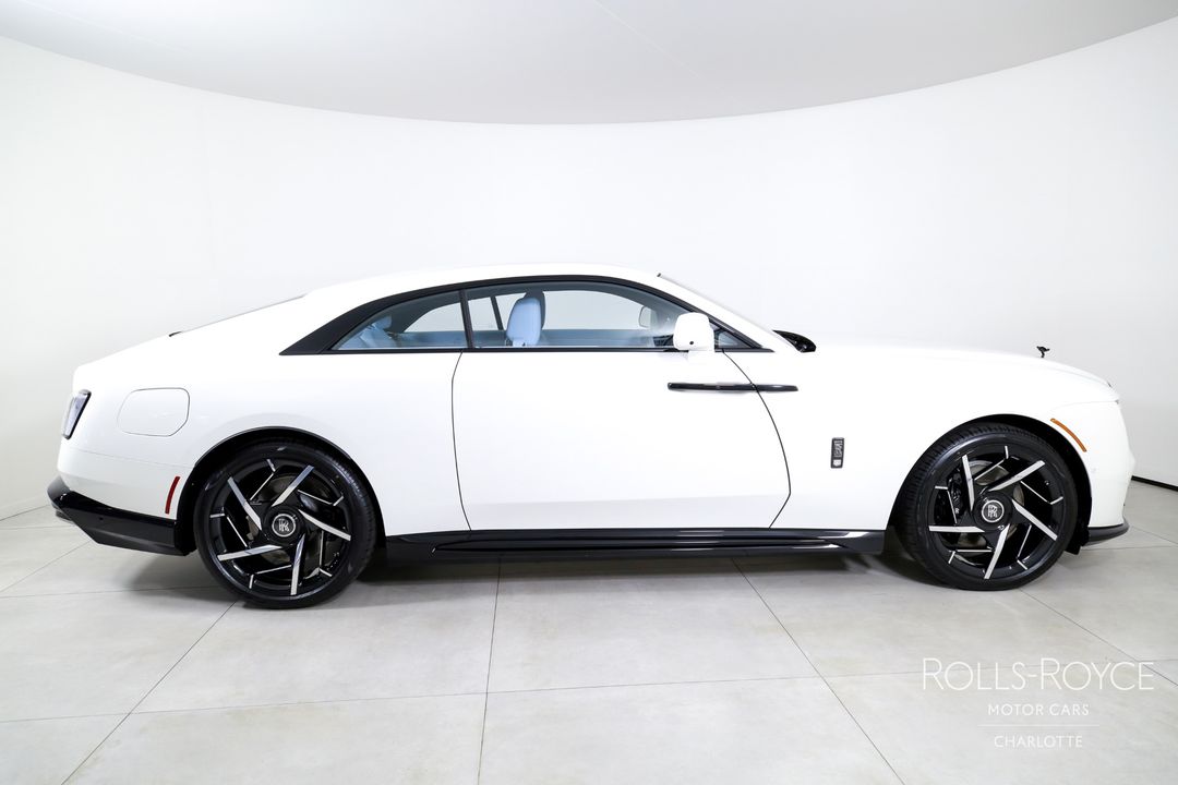 2025 Rolls-Royce Black Badge Spectre