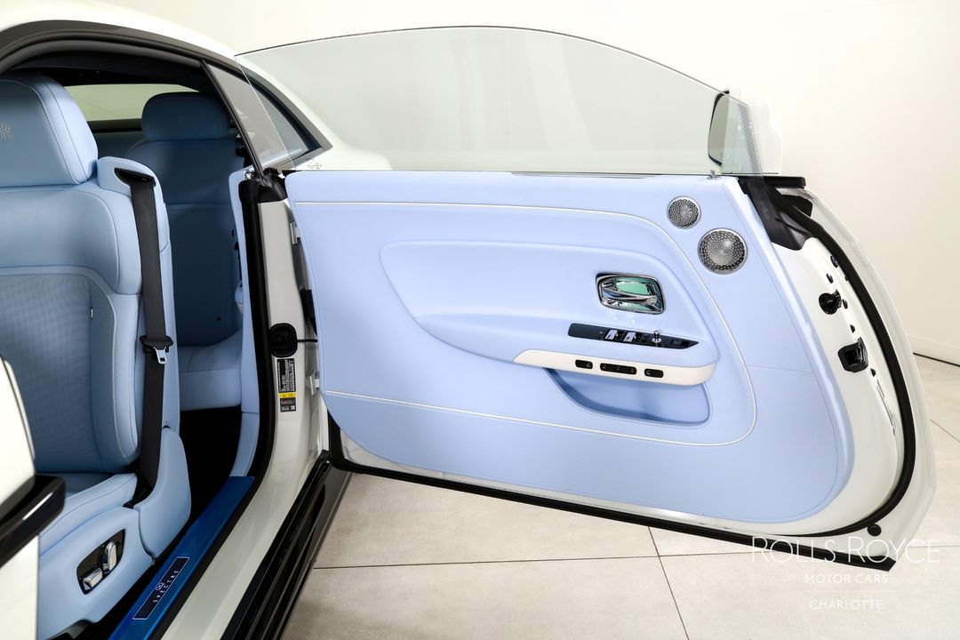 2025 Rolls-Royce Black Badge Spectre